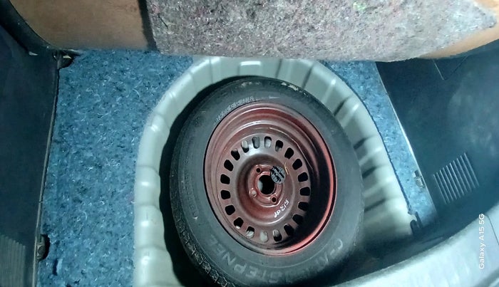 2023 Nissan MAGNITE XE, Petrol, Manual, 27,721 km, tyre