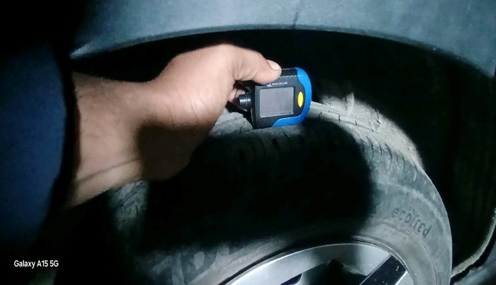 2023 Nissan MAGNITE XE, Petrol, Manual, 27,721 km, tyre