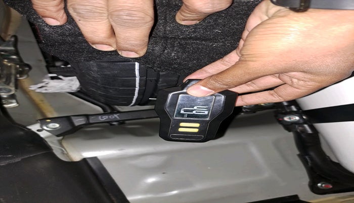 2023 Maruti Baleno DELTA CNG 1.2L, Petrol, Manual, 13,676 km, tyre