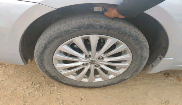 2022 Maruti Ciaz ZETA 1.5 SHVS MT PETROL, Petrol, Manual, 47,662 km, tyre