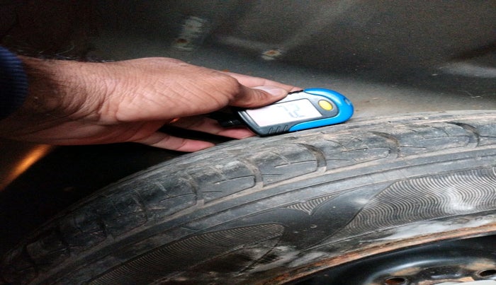 2016 Maruti Ciaz ZDI+ SHVS, Diesel, Manual, 1,51,238 km, tyre