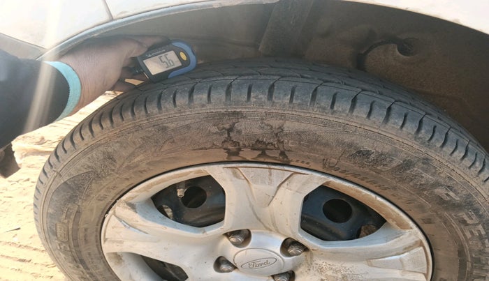 2016 Ford Ecosport TREND 1.5L DIESEL, Diesel, Manual, 1,00,001 km, tyre