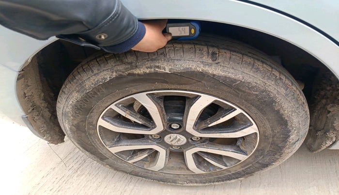 2025 Maruti Dzire VXi, Petrol, Manual, 1,270 km, tyre