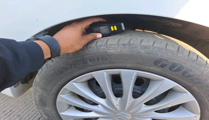 2017 Maruti Ciaz VXI+, Petrol, Manual, 47,350 km, tyre