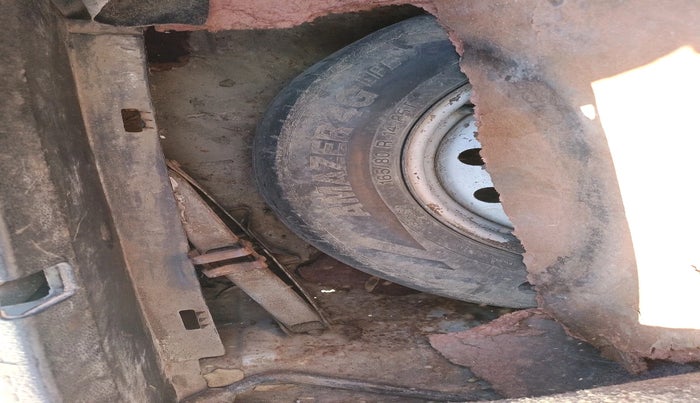 2014 Maruti Swift LDI, Diesel, Manual, 1,12,132 km, tyre