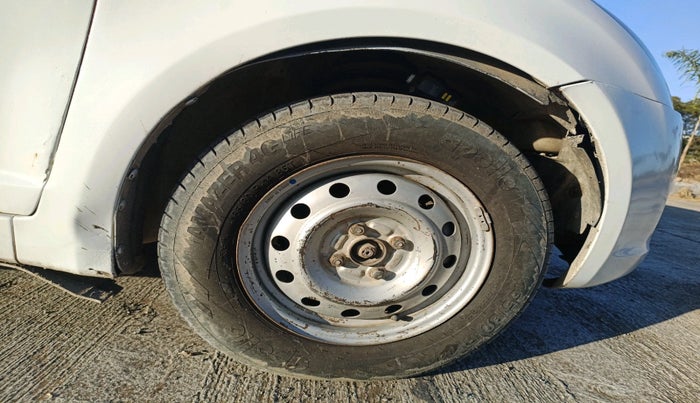 2014 Maruti Swift LDI, Diesel, Manual, 1,12,132 km, tyre