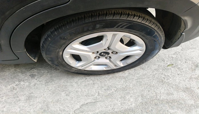 2020 KIA SONET HTX 1.0 IMT, Petrol, Manual, 41,413 km, tyre