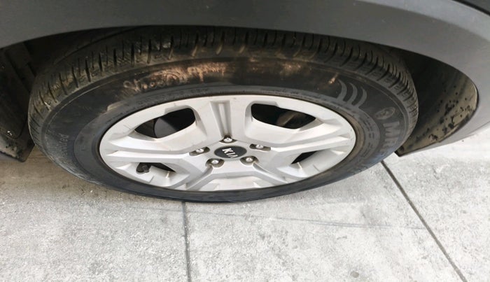 2020 KIA SONET HTX 1.0 IMT, Petrol, Manual, 41,413 km, tyre