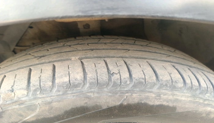 2019 Maruti S Cross ZETA 1.3, Diesel, Manual, 83,136 km, tyre