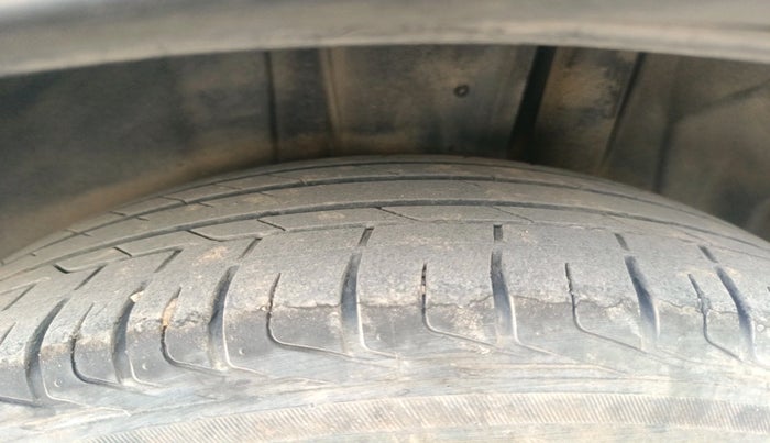 2019 Maruti S Cross ZETA 1.3, Diesel, Manual, 83,136 km, tyre