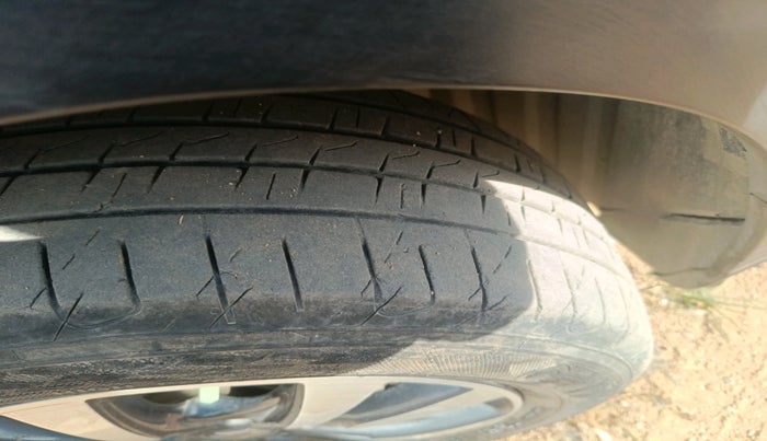 2019 Maruti S Cross ZETA 1.3, Diesel, Manual, 83,136 km, tyre