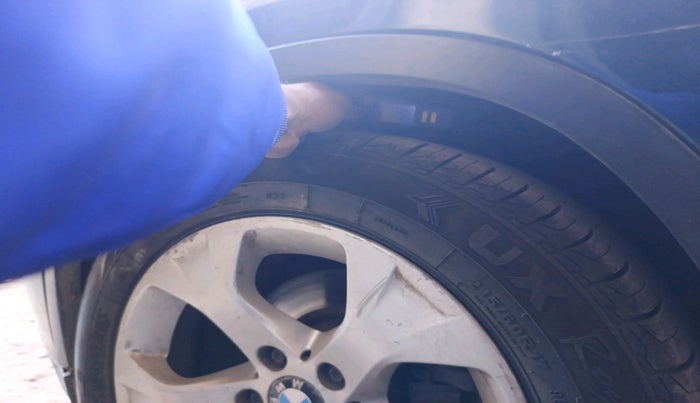 2013 BMW X1 SDRIVE 20D, Diesel, Automatic, 1,40,548 km, tyre