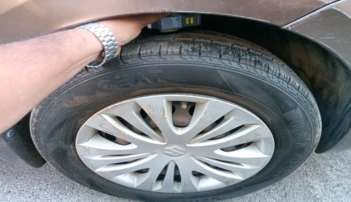 2015 Maruti Ertiga VXI CNG, Petrol, Manual, 61,813 km, tyre