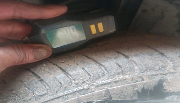 2021 Nissan MAGNITE XL, Petrol, Manual, 17,428 km, tyre