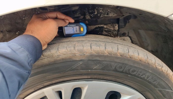 2017 Maruti Swift VDI, Diesel, Manual, 95,575 km, tyre