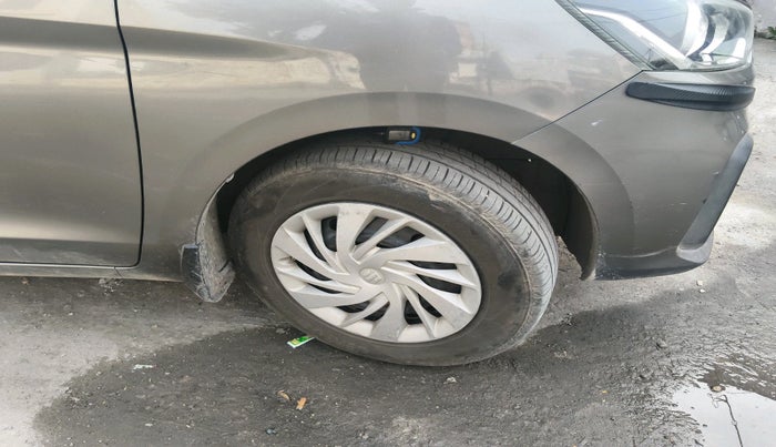 2021 Maruti Ertiga VXI SHVS, Petrol, Manual, 93,923 km, tyre