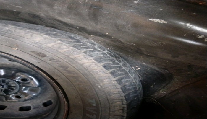 2011 Chevrolet Spark LT 1.0, Petrol, Manual, 87,156 km, tyre