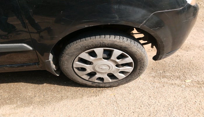 2011 Chevrolet Spark LT 1.0, Petrol, Manual, 87,156 km, tyre