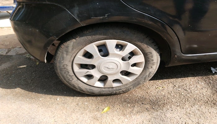 2011 Chevrolet Spark LT 1.0, Petrol, Manual, 87,156 km, tyre