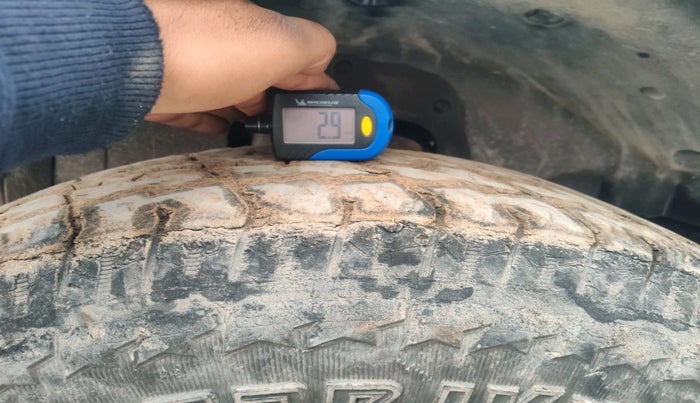 2022 Mahindra Thar LX D AT 4WD HT, Diesel, Automatic, 75,666 km, tyre