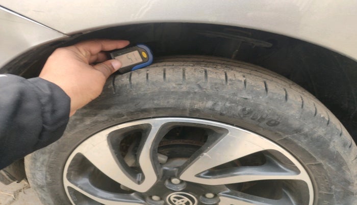 2020 Toyota Glanza G, Petrol, Manual, 46,911 km, tyre