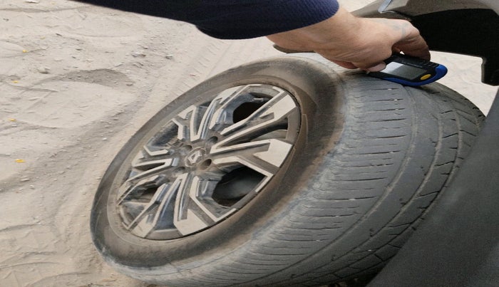 2021 Renault Kiger RXZ TURBO MT DUAL TONE, Petrol, Manual, 56,980 km, tyre