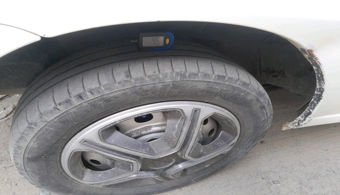 2014 Tata Indigo ECS LS TDI, Diesel, Manual, 1,32,610 km, tyre