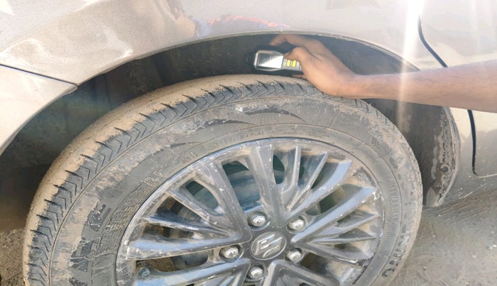 2021 Maruti Ertiga ZXI+ SHVS, Petrol, Manual, 1,76,254 km, tyre