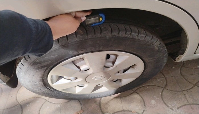 2013 Maruti Wagon R 1.0 LXI CNG, Petrol, Manual, 55,495 km, tyre