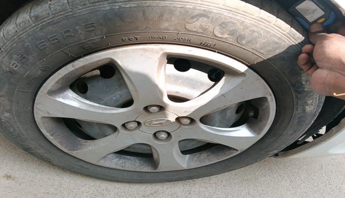 2012 Hyundai Verna FLUIDIC 1.4 CRDI EX, Diesel, Manual, 1,48,925 km, tyre