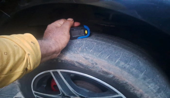 2010 Maruti Swift Dzire VXI, Petrol, Manual, 1,20,127 km, tyre