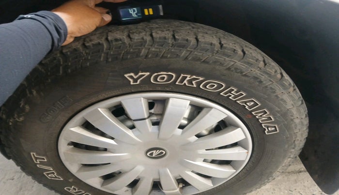 2019 Mahindra TUV300 T4 PLUS, Diesel, Manual, 1,17,372 km, tyre