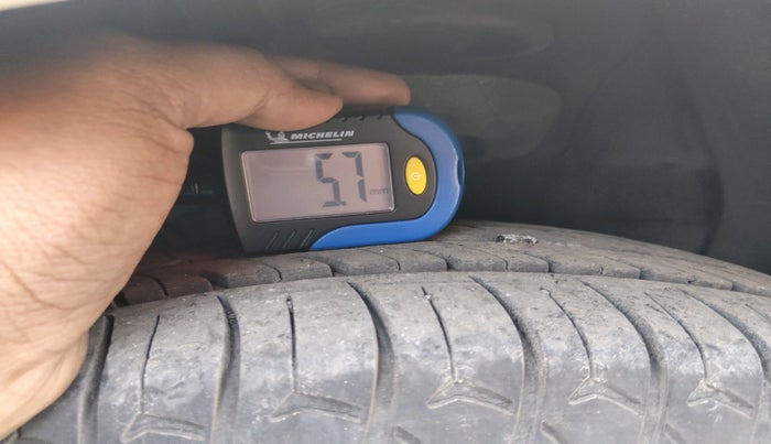 2021 Hyundai NEW SANTRO SPORTZ MT, Petrol, Manual, 85,000 km, tyre