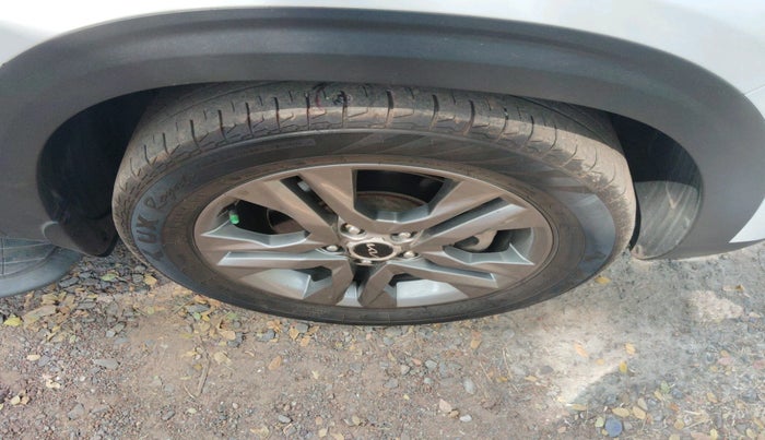 2021 KIA SELTOS HTX IVT 1.5 PETROL, Petrol, Automatic, 88,914 km, tyre