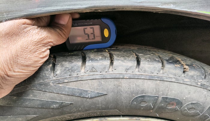 2013 Chevrolet Beat LS PETROL, Petrol, Manual, 37,086 km, tyre