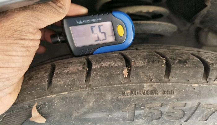 2013 Chevrolet Beat LS PETROL, Petrol, Manual, 37,086 km, tyre