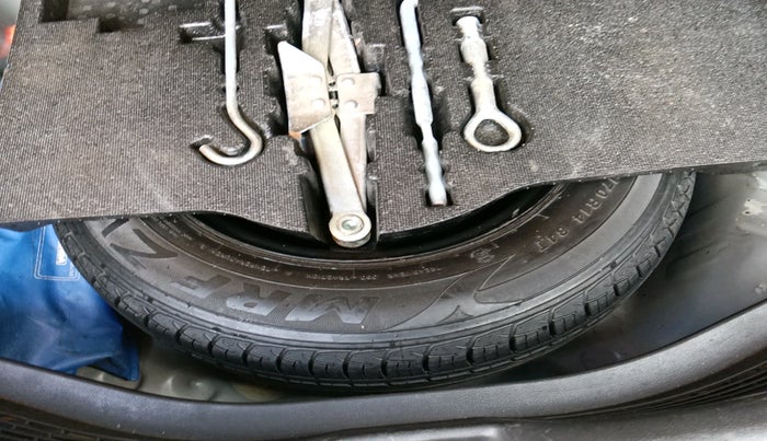 2017 Honda Jazz 1.2L I-VTEC V AT, Petrol, Automatic, 55,897 km, tyre