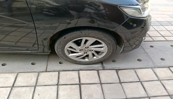 2017 Honda Jazz 1.2L I-VTEC V AT, Petrol, Automatic, 55,897 km, tyre