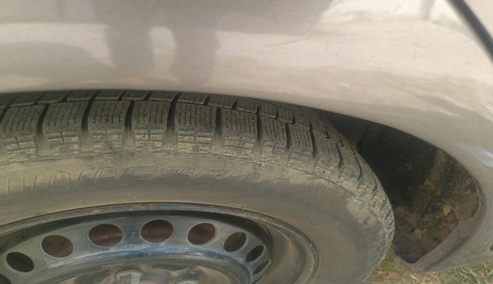 2012 Honda Brio S MT, Petrol, Manual, 87,457 km, tyre