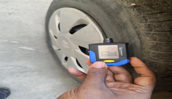 2015 Maruti Celerio VXI AMT, Petrol, Automatic, 53,950 km, tyre