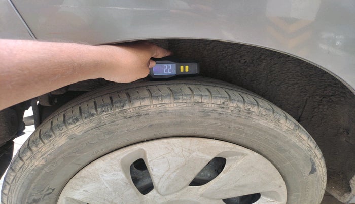 2015 Maruti Celerio ZXI, Petrol, Manual, 53,544 km, tyre