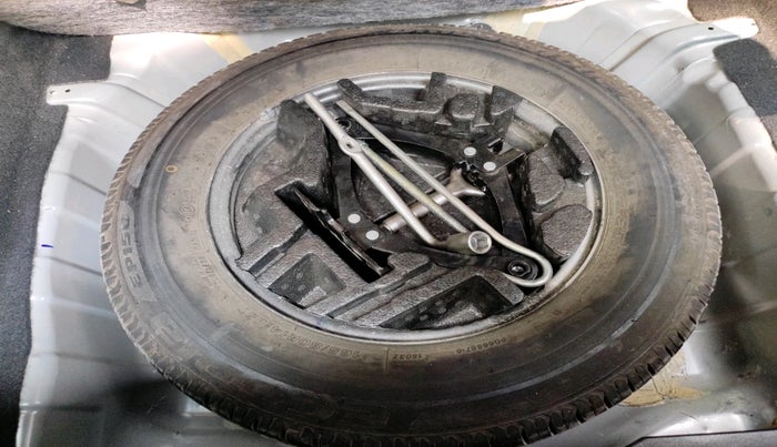 2021 Tata ALTROZ XZ DIESEL, Diesel, Manual, 78,847 km, tyre