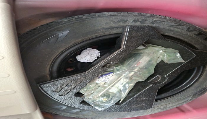 2017 Maruti Celerio VXI, Petrol, Manual, 45,172 km, tyre