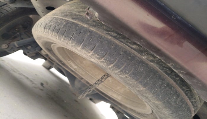 2016 Toyota Innova Crysta 2.8 ZX AT 7 STR, Diesel, Automatic, 1,17,564 km, tyre