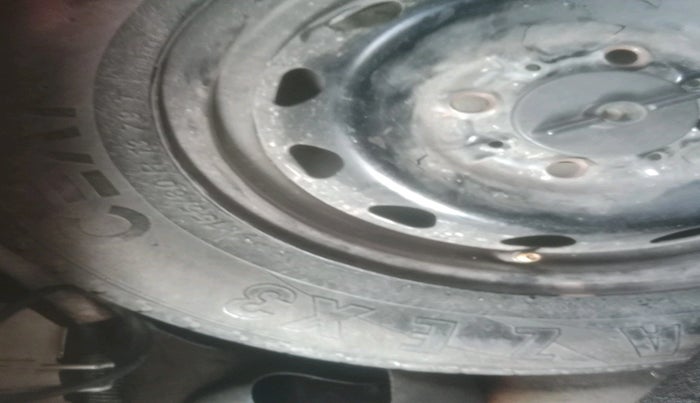 2016 Tata Indica V2 LS DIESEL, Diesel, Manual, 1,92,581 km, tyre