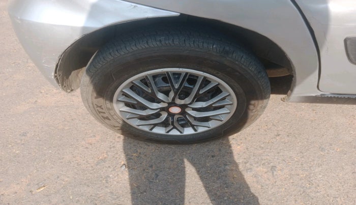 2016 Tata Indica V2 LS DIESEL, Diesel, Manual, 1,92,581 km, tyre