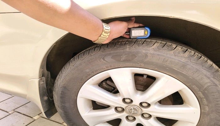 2012 Toyota Corolla Altis G PETROL, Petrol, Manual, 49,583 km, tyre