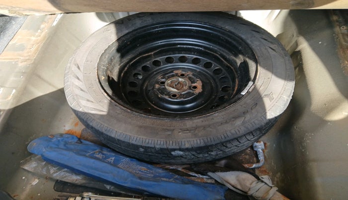 2014 Honda City 1.5L I-VTEC VX CVT, Petrol, Automatic, 54,113 km, tyre