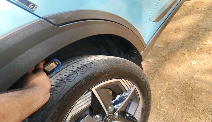 2024 Tata NEXON CREATIVE PLUS S 1.2 REVOTRON 7 DCA, Petrol, Automatic, 33,892 km, tyre