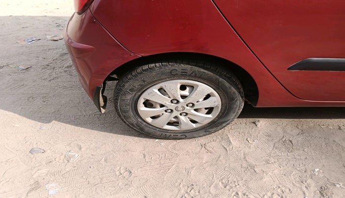 2012 Hyundai i10 ERA 1.1, Petrol, Manual, 56,959 km, tyre